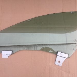Geam stanga fata duplex VW Passat CC 3C8845021A 3C8 845 021 A - Dezmembrari Auto
