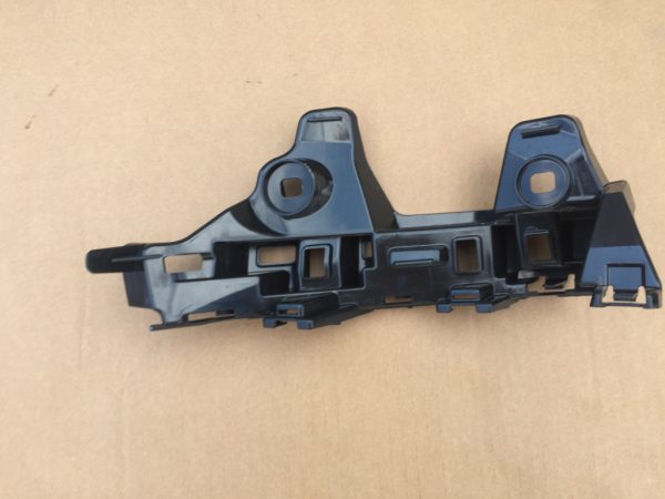 Suport stanga bara spate VW Passat B8 3G5807483 3G5 807 483 - Dezmembrari Auto