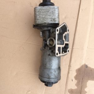 Carcasa filtru ulei Audi A3 8p 2.0 AZD 045115389E 045 115 389 E - Dezmembrari Auto