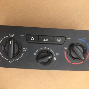 Panou AC Peugeot 307 69910004 - Dezmembrari Auto