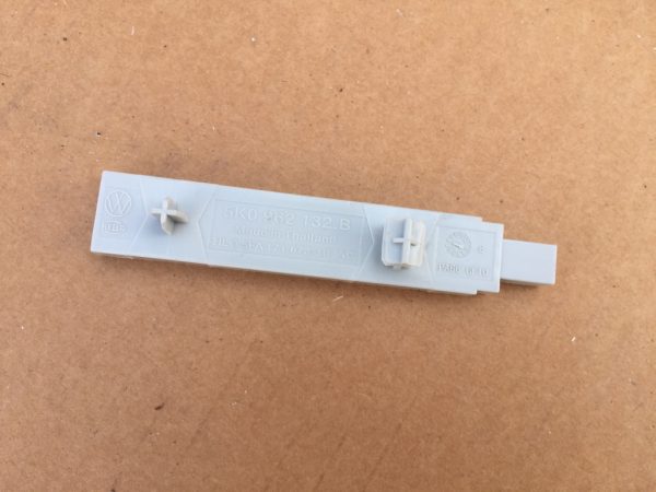 Antena Keyless entry Seat Alhambra 2 5K0962132B 5K0 962 132 B - Dezmembrari Auto