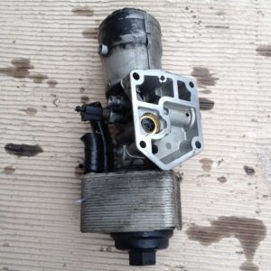 Suport filtru ulei Audi A4 8K 2.0 tdi 045115389J - Dezmembrari Auto