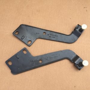 Balama usa culisanta dreapta Seat Alhambra 2 7N0843436D 7N0 843 436 D - Dezmembrari Auto
