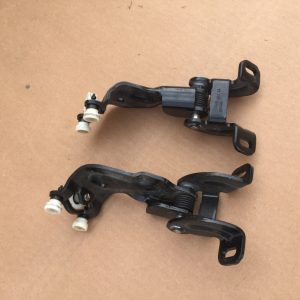 Balama usa culisanta stanga spate Seat Alhambra 2 7N0843335H 7N0 843 335 H - Dezmembrari Auto