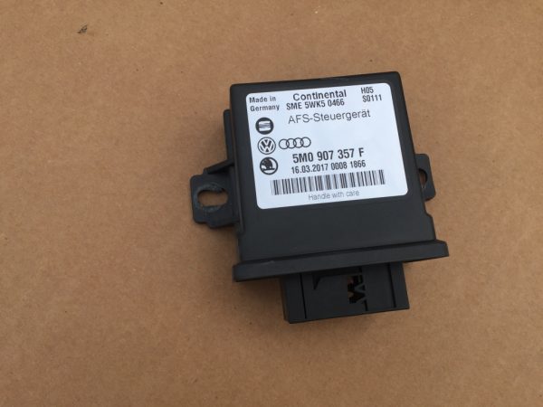 Modul xenon Seat Alhambra 2 5M0907357F 5M0 907 357 F - Dezmembrari Auto