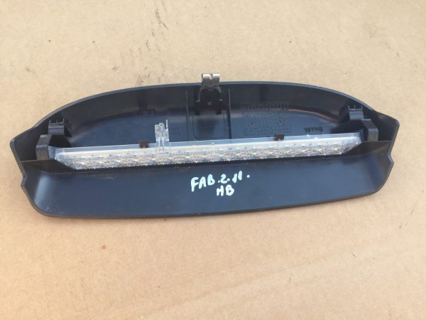 Stop haion Skoda Fabia 2 Hatchback 5J6945097A 5J6 945 097 A - Dezmembrari Auto
