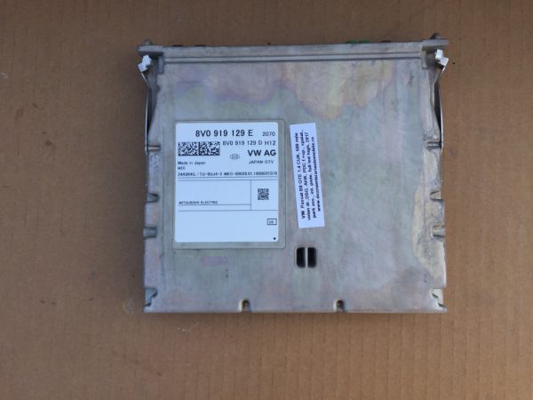 Unitate control TV Tuner VW Passat B8 8V0919129E 8V0 919 129 E - Dezmembrari Auto