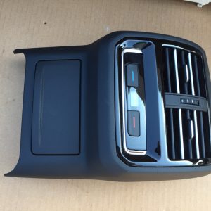 Capac cotiera spate cu climatronic VW Passat B8 3G0857100H 3G0 857 100 H - Dezmembrari Auto
