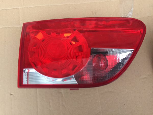 Stop stanga haion Seat Altea 2013 hatchback 5P8945093D 5P8 945 093 D - Dezmembrari Auto
