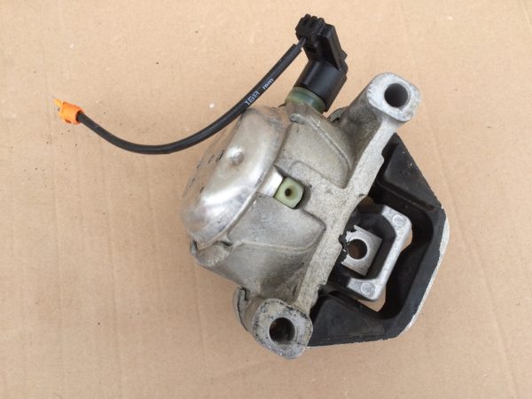 Tampon motor Audi 2.0 tdi 4G0199381KP 4G0 199 381 KP - Dezmembrari Auto