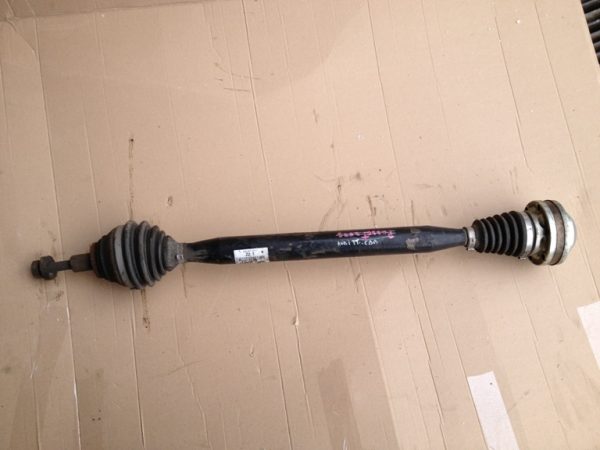 Planetara dreapta Audi TT cod 8J0407272T 8J0 407 272 T - Dezmembrari Auto