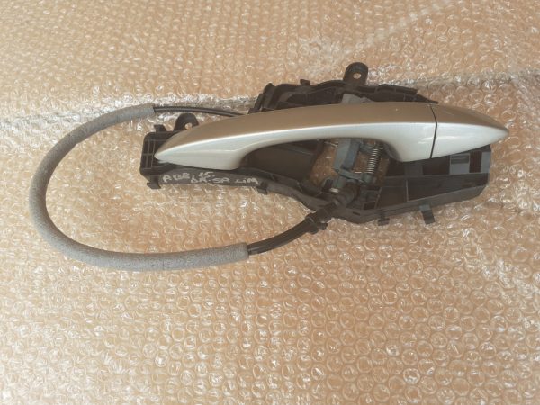Maner exterior complet dreapta spate VW Passat B8 limuzina 2015 510837812C 510 837 812 C - Dezmembrari Auto