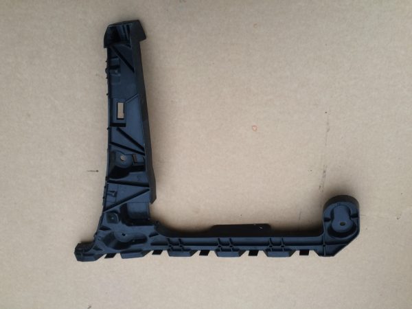 Suport dreapta bara Audi A4 B9 8W 8W5007454 8W5 007 454 - Dezmembrari Auto