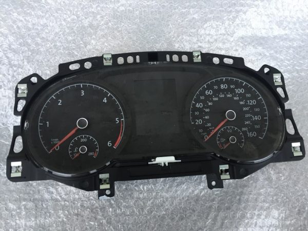 Ceasuri bord VW Golf 7 diesel 5G1920841 5G1 920 841 - Dezmembrari Auto