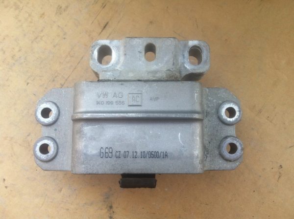 Tampon motor VW Audi Skoda Seat 2.0 tdi 1K0199555AC 1K0 199 555 AC - Dezmembrari Auto