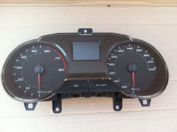 Ceasuri bord Seat Ibiza 2010 6J0920801 6J0 920 801 - Dezmembrari Auto