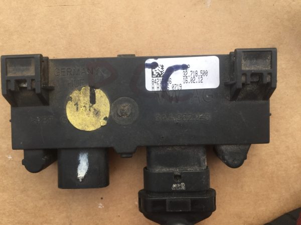Modul keyless entry easy-open VW Passat CC 3AA962243 3AA 962 243 - Dezmembrari Auto
