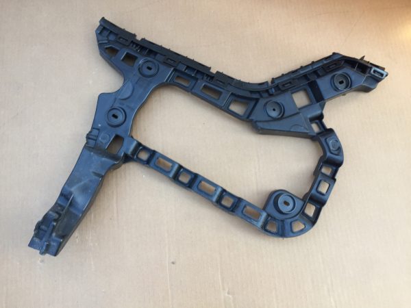Suport dreapta bara spate VW Passat B8 limuzina 3G5807356 3G5 807 356 - Dezmembrari Auto