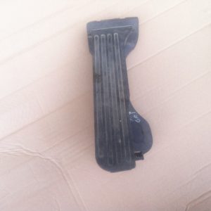 Pedala acceleratie Audi A3 1K1721503F 1K1 721 503 F - Dezmembrari Auto