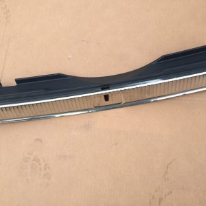 Ornament cromat haion VW Passat B8 variant 3G9863459A 3G9 863 459 A - Dezmembrari Auto