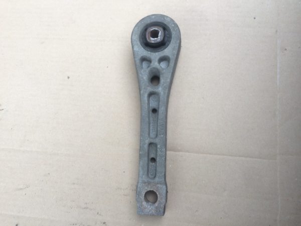 Tampon antibalans Audi A3 8P 1K0199855L 1K0 199 855 L - Dezmembrari Auto