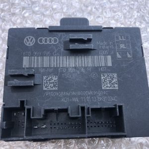 Releu usa Audi A4 B8 8K A5 8T Q5 8T0959795Q 8T0 959 795 Q - Dezmembrari Auto