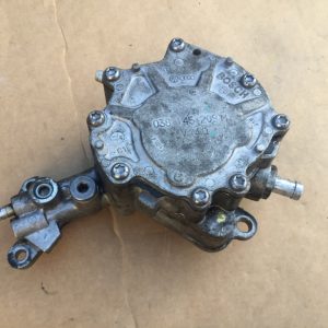 Pompa vacuum VW Passat B6 038145209M 038 145 209 M - Dezmembrari Auto