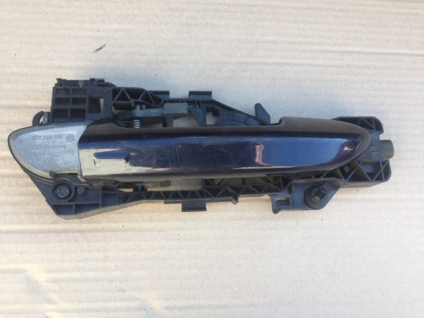 Maner usa dreapta spate keyless go VW Passat B7 - Dezmembrari Auto