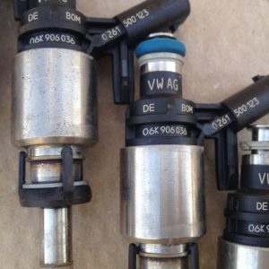 Injectoare injector Audi A4 1.8 tfsi 2013 6K0906036 06K 906 036 - Dezmembrari Auto