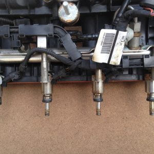 Injectoare Injector VW Passat CC 2.0 TSI 06H906036G 06H 906 036 G 06H906036P 06H 906 036 P - Dezmembrari Auto