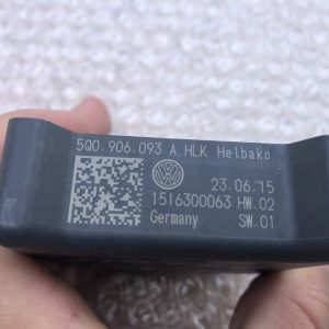 Releu pompa benzina VW Passat B8 din 2015 5Q0906093A 5Q0 906 093 A - Dezmembrari Auto