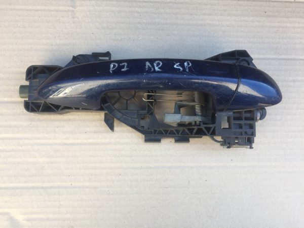 Maner keyless go usa dreapta spate VW Passat B7 - Dezmembrari Auto