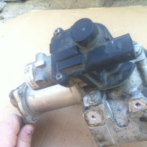 Supapa EGR Renault Megane 3 K9K-G8 8200282949 - Dezmembrari Auto