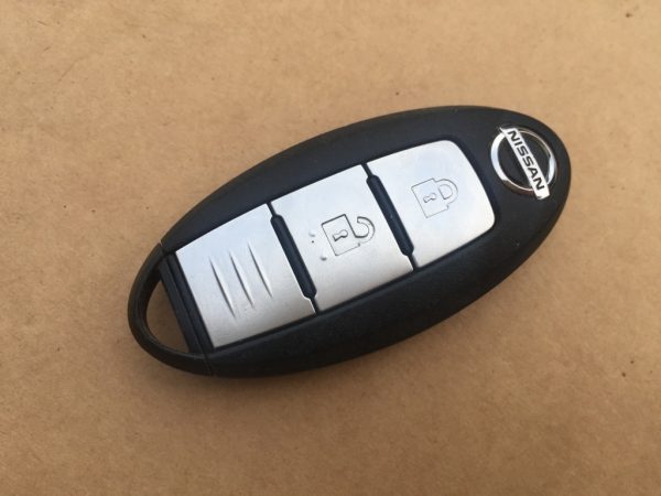 Telecomanda cheie Nissan Qashqai 2016 - Dezmembrari Auto
