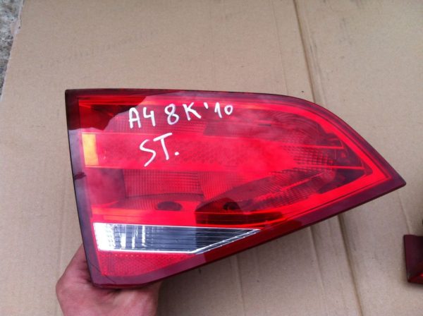 Stop stanga capota spate Audi A4 B8 sedan 8K5945093D - Dezmembrari Auto