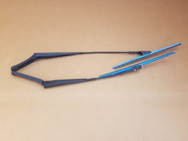 Brate stergatoare VW Jetta 2016 5C7955409 5C7955410 - Dezmembrari Auto