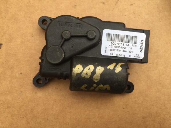 Motoras aeroterma VW Passat B8 5Q0907511A 5Q0 907 511 A - Dezmembrari Auto