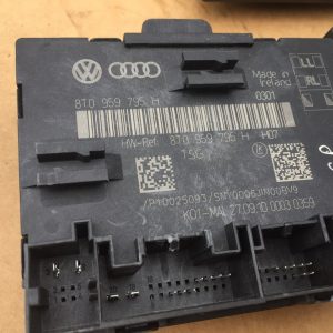 Releu Audi A5 usa stanga spate 8T0959795H 8T0 959 795 H - Dezmembrari Auto