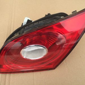 Stop dreapta capota spate portbagaj VW Passat CC 3C8945094F 3C8 945 094 F - Dezmembrari Auto