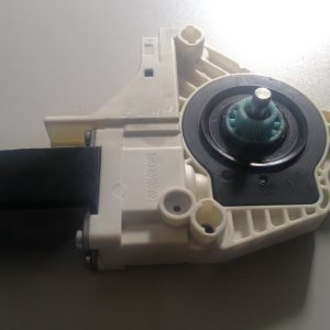 Motoras macara geam Audi A5 usa stanga spate 8T0959801B 8T0 959 801 B - Dezmembrari Auto