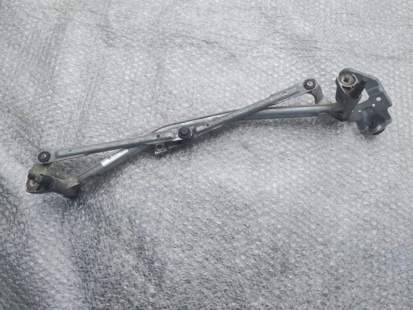 Ansamblu stergatoare VW Polo 9N 6Q1955601B 6Q1 955 601 B - Dezmembrari Auto