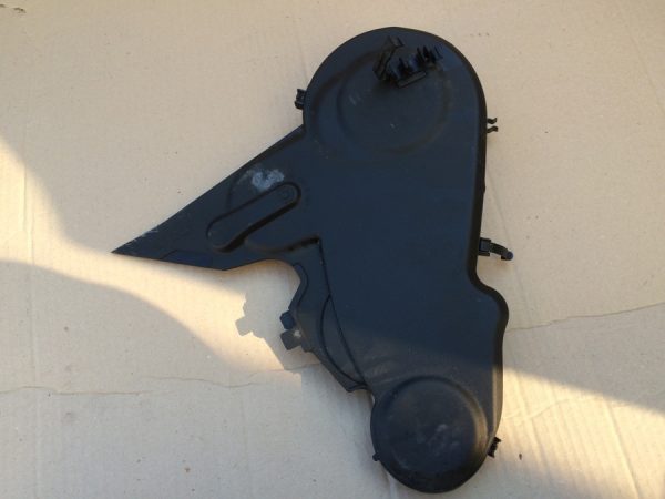 Capac distributie VW Passat CC 03L109107D - Dezmembrari Auto