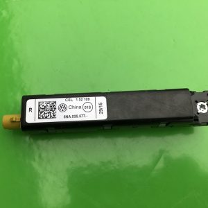 Amplificator antena radio VW Tiguan II din 2017 5NA035577 5NA 035 577 - Dezmembrari Auto