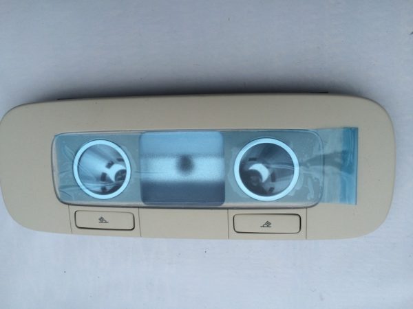 Plafoniera spate VW Passat CC 3C0947291E 3C0 947 291 E - Dezmembrari Auto