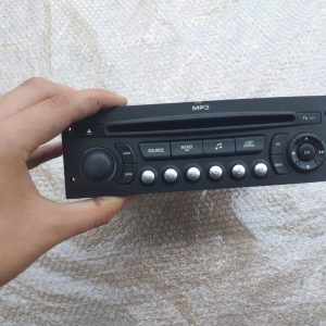 CD Player Peugeot 207 2007 - Dezmembrari Auto