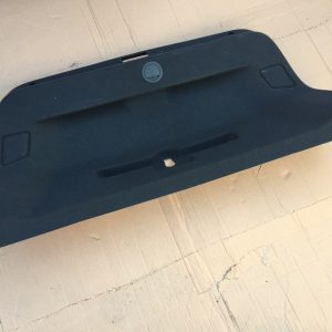Ornament plastic capota spate Volkswagen Passat B8 limuzina 3G5867605 3G5 867 605 - Dezmembrari Auto