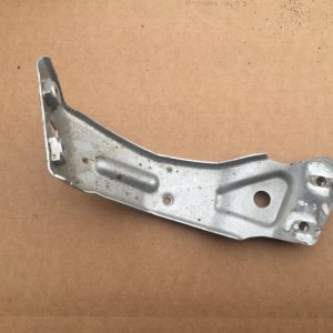 Suport aripa dreapta fata VW Jetta 2016 5C6821138 5C6 821 138 - Dezmembrari Auto