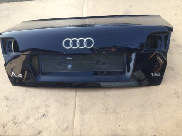 Capota spate Audi A4 B7 2006 - Dezmembrari Auto
