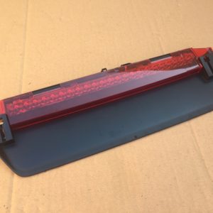 Stop auxiliar Volkswagen Passat B8 2017 limuzina 3G5945087 3G5 945 087 - Dezmembrari Auto