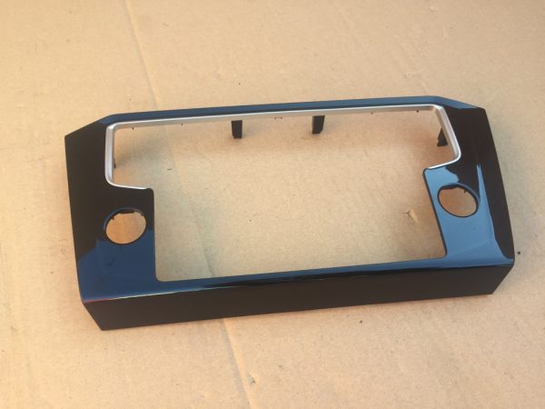 Trim ornament navigatie Discover PRO VW Passat B8 Arteon 3G1858069D 3G1 858 069 D - Dezmembrari Auto